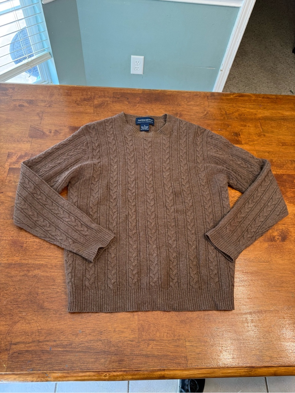 Davis & Squire 100% Cashmere Sweater Men’s Small Brown Cable Knit Crewneck Small